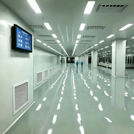 Large spacious clean & dry dehumidification room with wall-mounted real-time dew point, temperature and pressure difference display screen, stable ultra-low dew point environment down to -65°C, customized dry room construction for lithium battery, chemical raw material and medical pharmaceutical production workshop, full OEM EPC dry room system service
